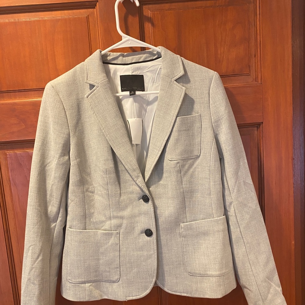 NEW Banana Republic Light Grey Blazer